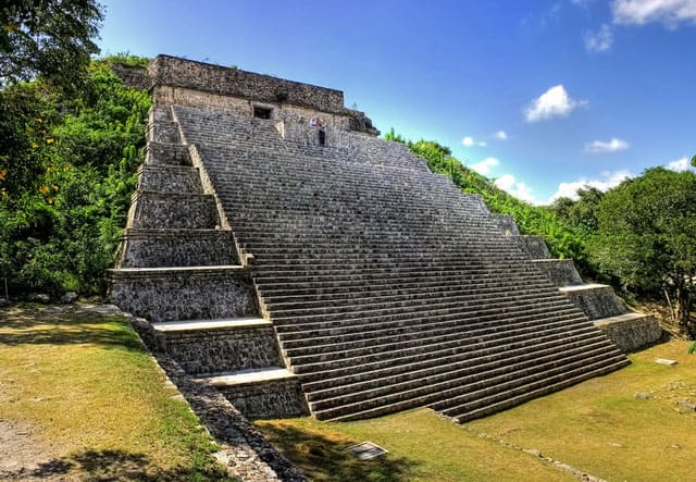 the great pyramid uxmal mexico